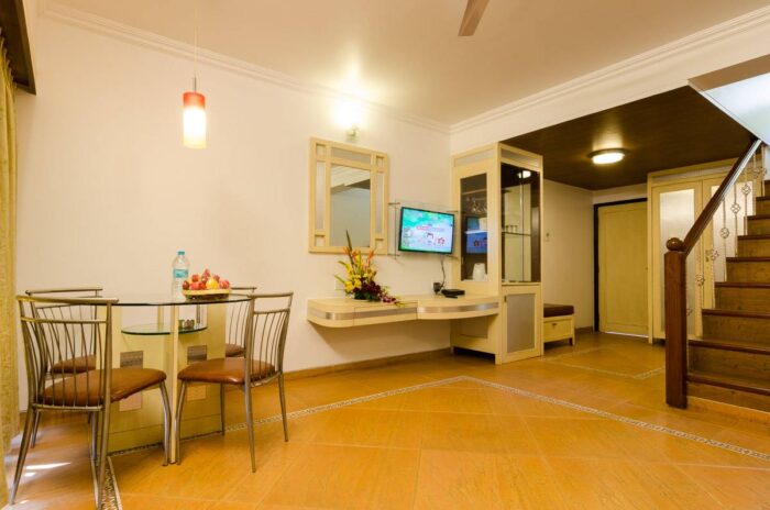 Hotel Dreamland Regency Suite Room